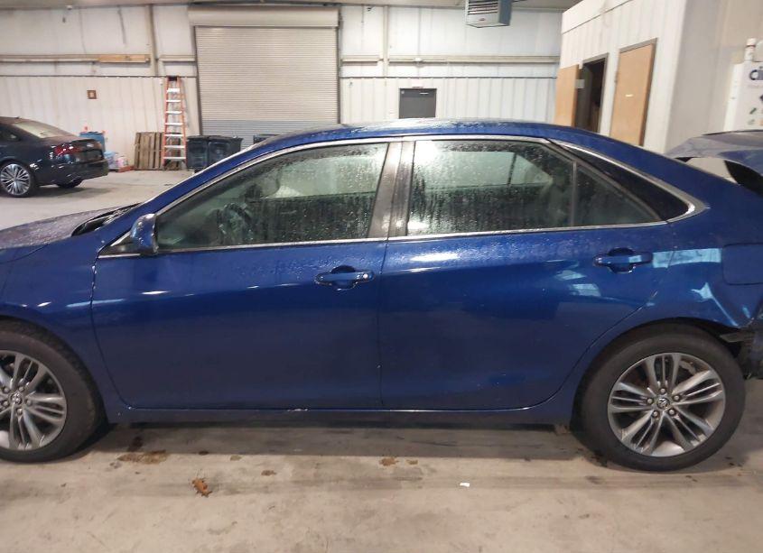 Photo 14 of 2015 Toyota Camry SE (VIN 4T1BF1FK7FU877586)