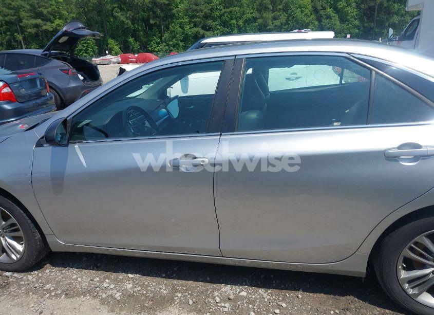 Photo 14 of 2015 Toyota Camry SE (VIN 4T1BF1FK7FU887518)