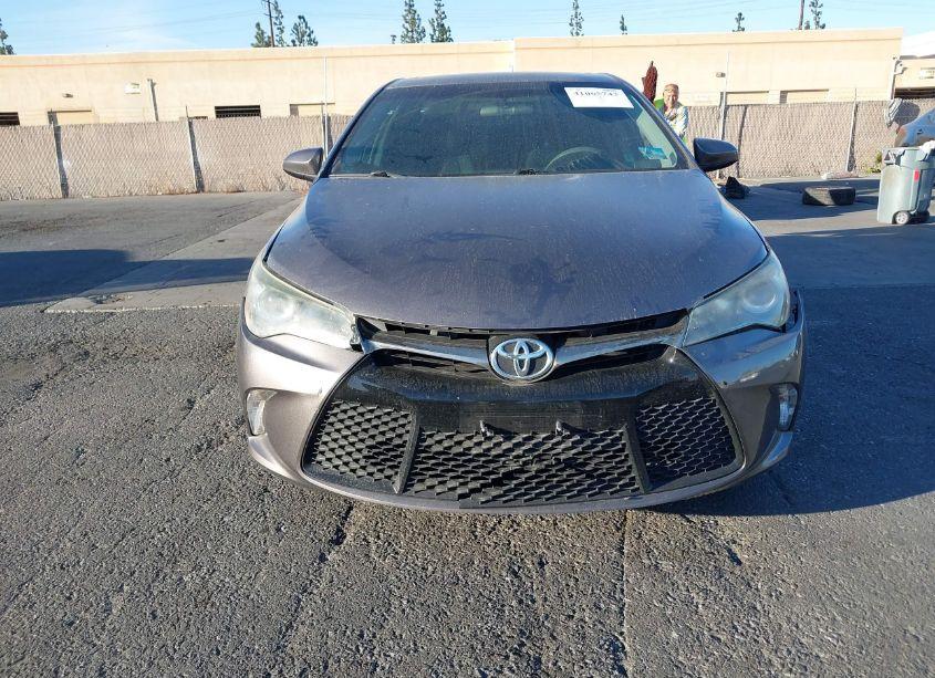 Photo 12 of 2015 Toyota Camry SE (VIN 4T1BF1FK7FU907377)