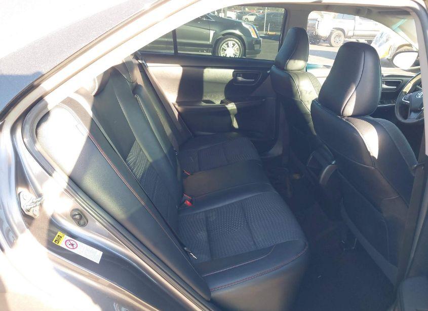 Photo 8 of 2015 Toyota Camry SE (VIN 4T1BF1FK7FU907377)