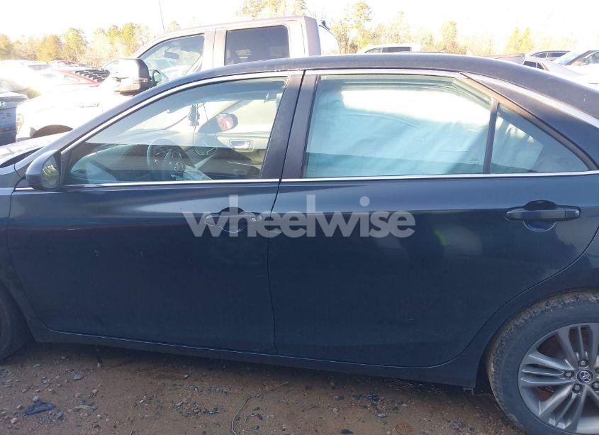 Photo 14 of 2015 Toyota Camry SE (VIN 4T1BF1FK7FU925149)