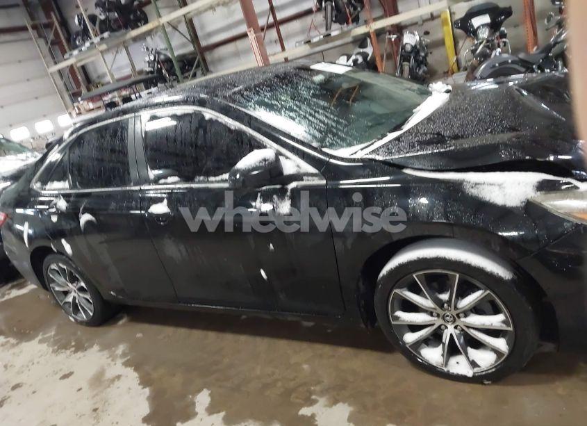 Photo 13 of 2015 Toyota Camry XSE (VIN 4T1BF1FK7FU927435)