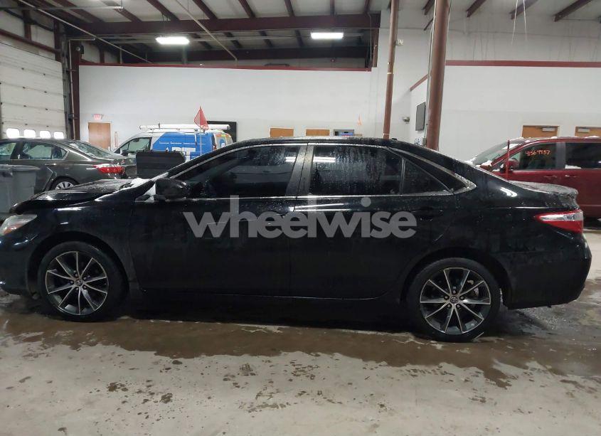 Photo 14 of 2015 Toyota Camry XSE (VIN 4T1BF1FK7FU927435)