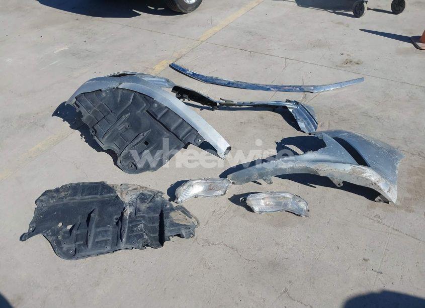 Photo 12 of 2015 Toyota Camry LE (VIN 4T1BF1FK7FU928973)