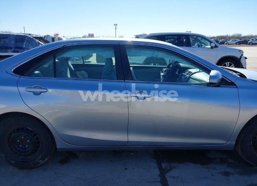 Photo 14 of 2015 Toyota Camry LE (VIN 4T1BF1FK7FU928973)