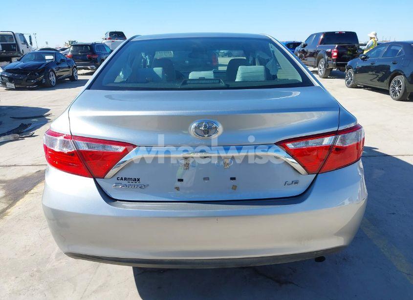 Photo 17 of 2015 Toyota Camry LE (VIN 4T1BF1FK7FU928973)