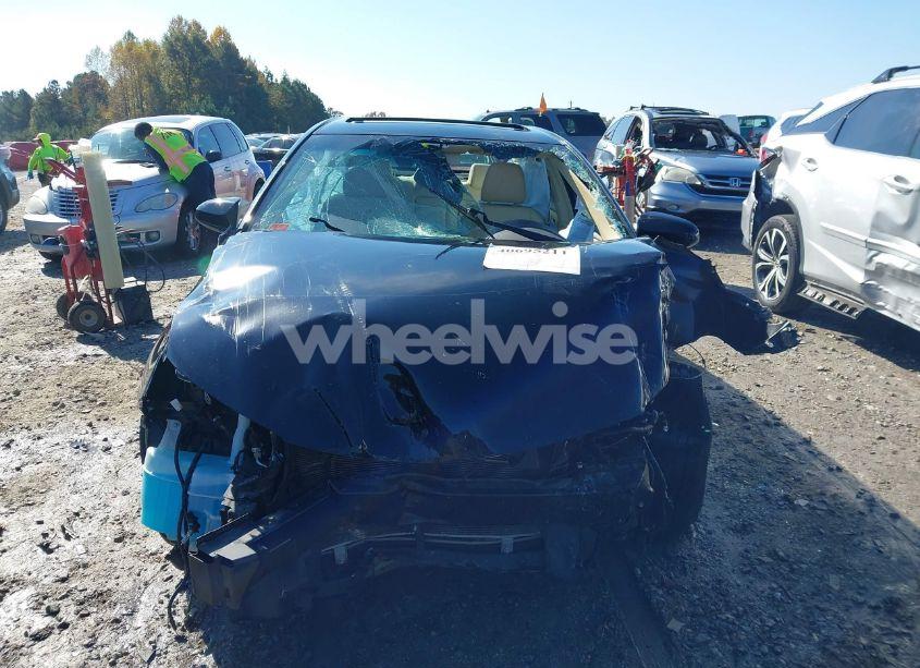 Photo 12 of 2015 Toyota Camry XLE (VIN 4T1BF1FK7FU941321)