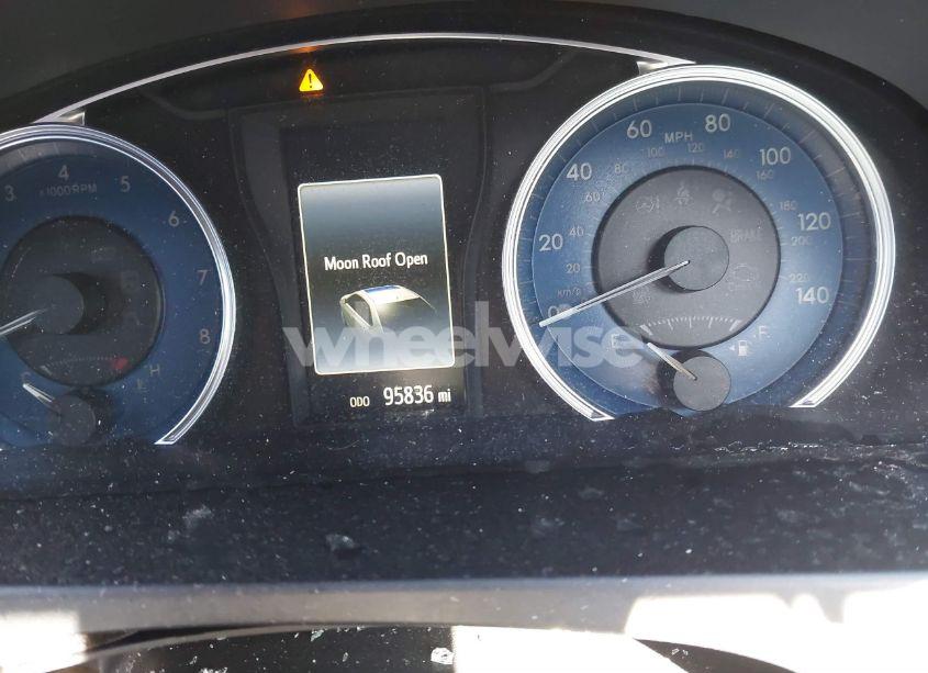 Photo 7 of 2015 Toyota Camry XLE (VIN 4T1BF1FK7FU941321)