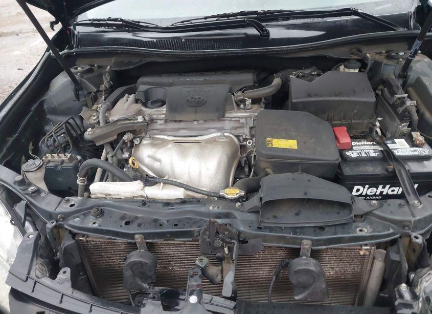 Photo 10 of 2015 Toyota Camry SE (VIN 4T1BF1FK7FU962878)