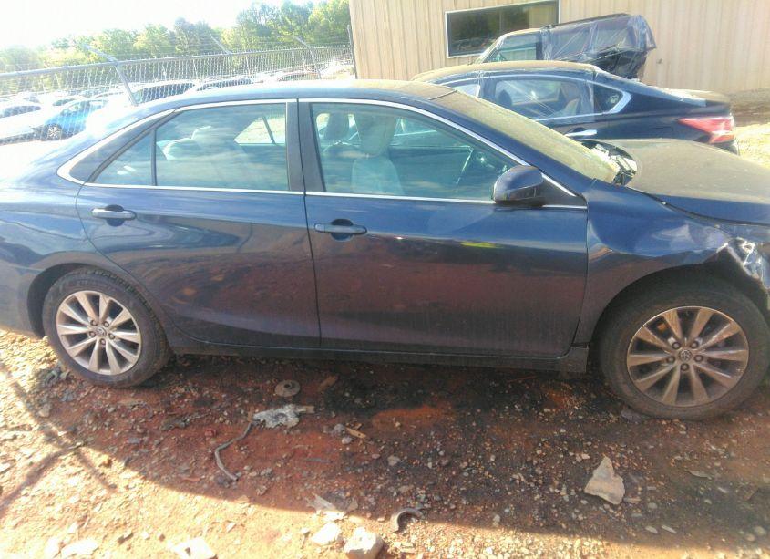 Photo 13 of 2015 Toyota Camry XLE (VIN 4T1BF1FK7FU980006)