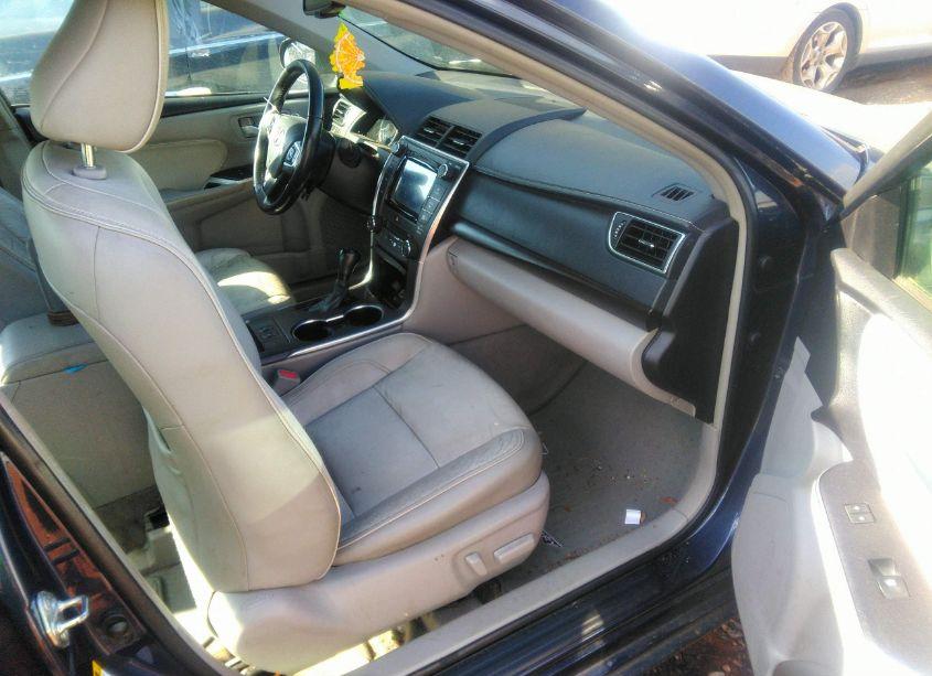 Photo 5 of 2015 Toyota Camry XLE (VIN 4T1BF1FK7FU980006)
