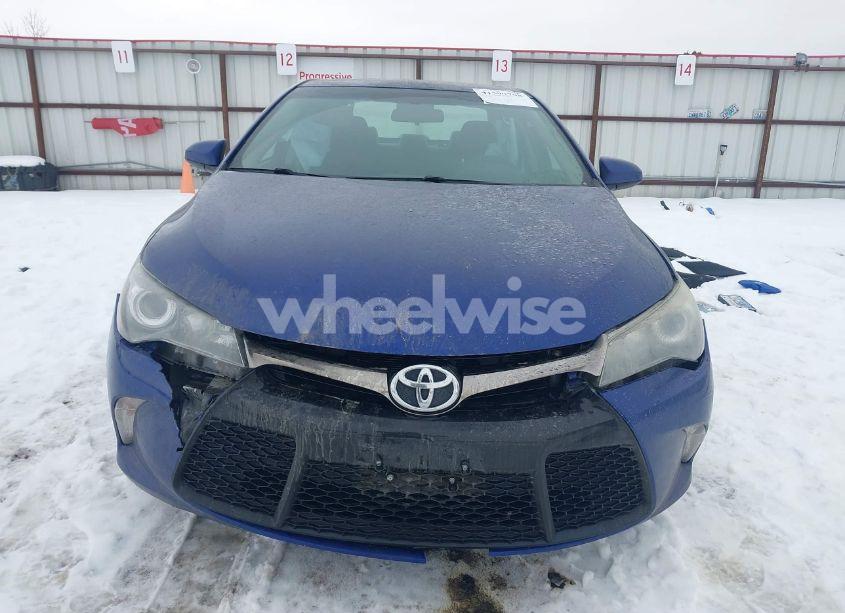 Photo 12 of 2015 Toyota Camry SE (VIN 4T1BF1FK7FU980104)