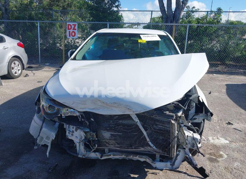 Photo 12 of 2015 Toyota Camry SE (VIN 4T1BF1FK7FU985951)