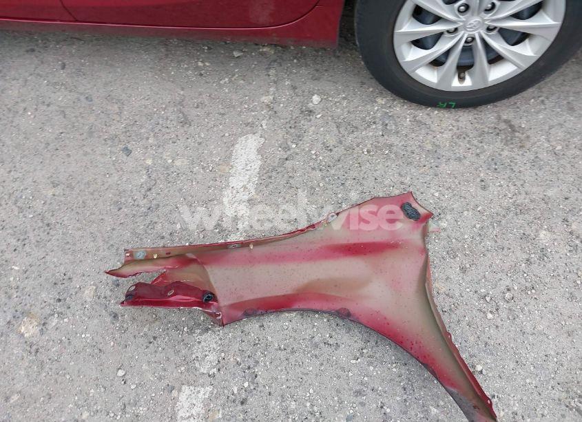 Photo 12 of 2015 Toyota Camry LE (VIN 4T1BF1FK7FU993743)