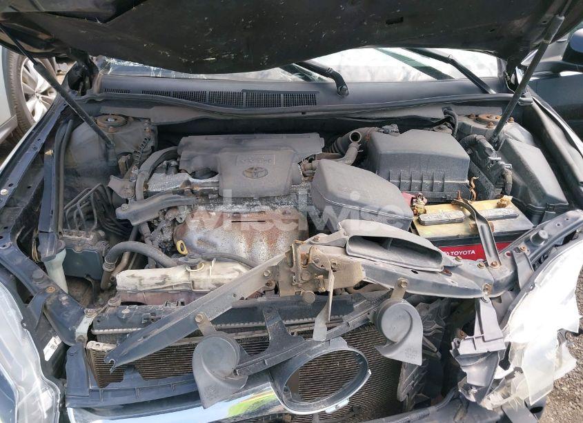 Photo 10 of 2016 Toyota Camry SE (VIN 4T1BF1FK7GU118342)