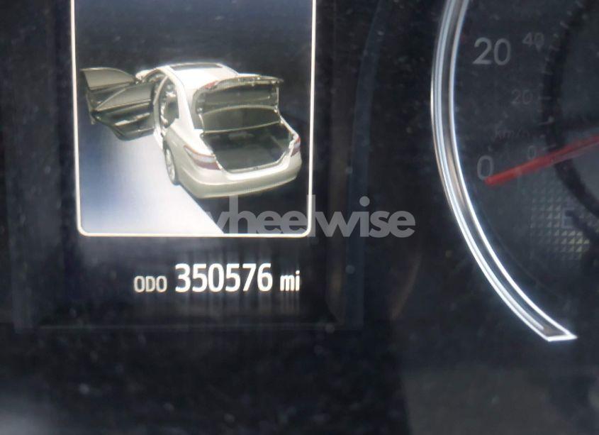 Photo 16 of 2016 Toyota Camry SE (VIN 4T1BF1FK7GU118342)