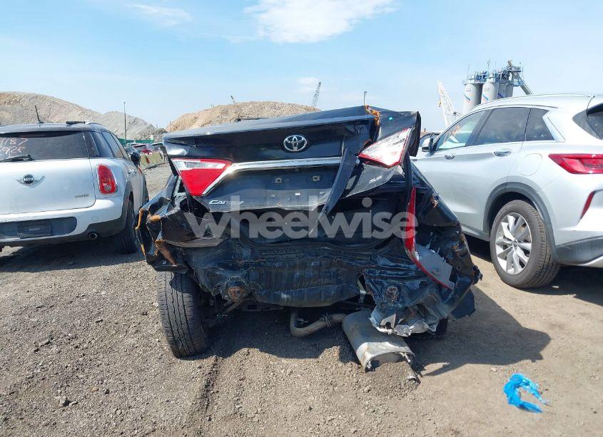 Photo 17 of 2016 Toyota Camry SE (VIN 4T1BF1FK7GU118342)