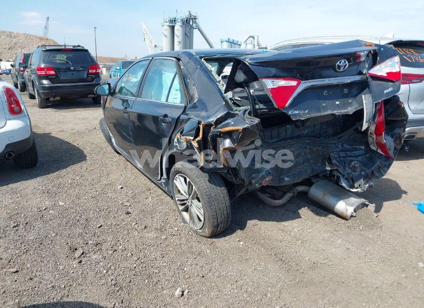 Photo 3 of 2016 Toyota Camry SE (VIN 4T1BF1FK7GU118342)