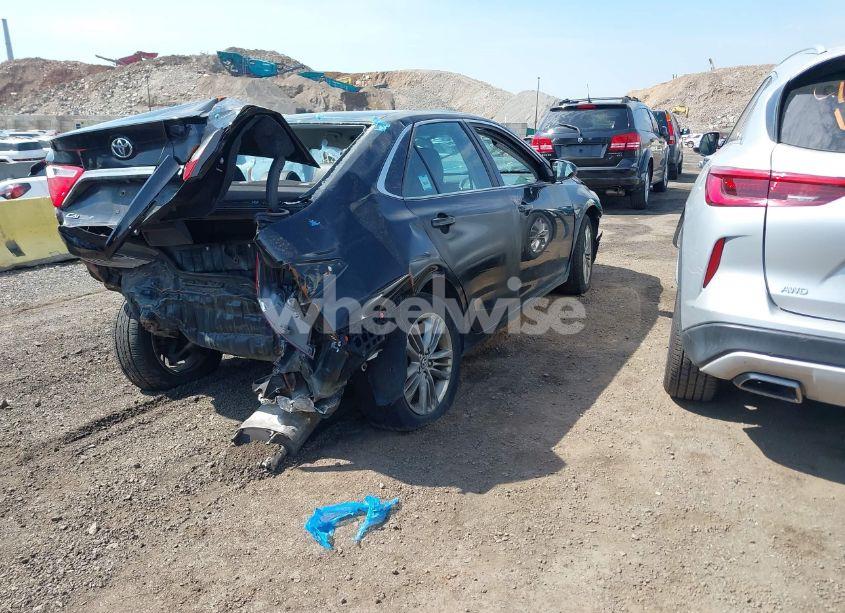 Photo 4 of 2016 Toyota Camry SE (VIN 4T1BF1FK7GU118342)