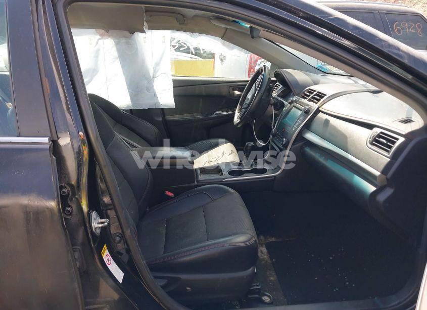 Photo 5 of 2016 Toyota Camry SE (VIN 4T1BF1FK7GU118342)