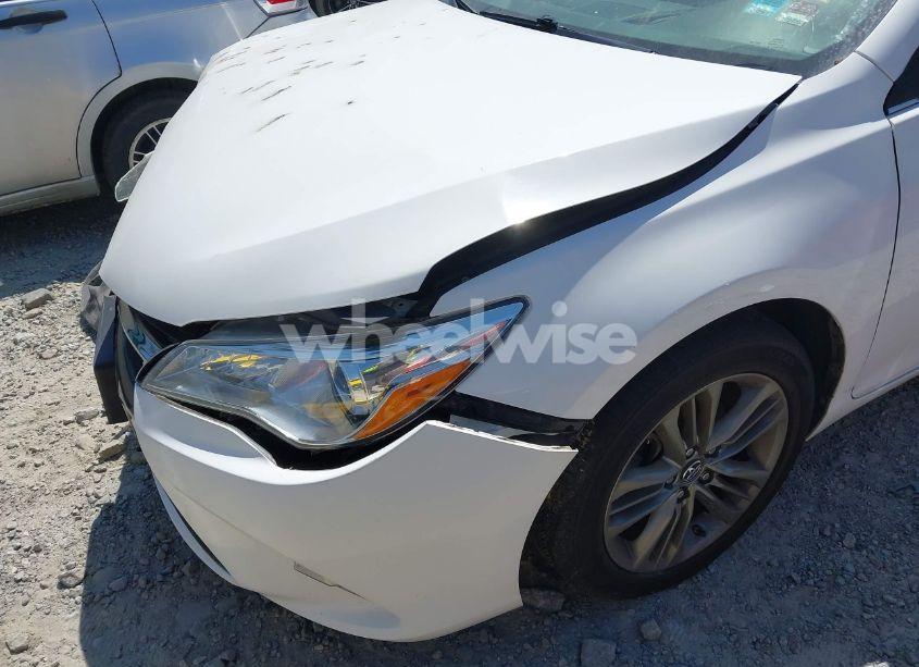 Photo 6 of 2016 Toyota Camry SE (VIN 4T1BF1FK7GU128689)