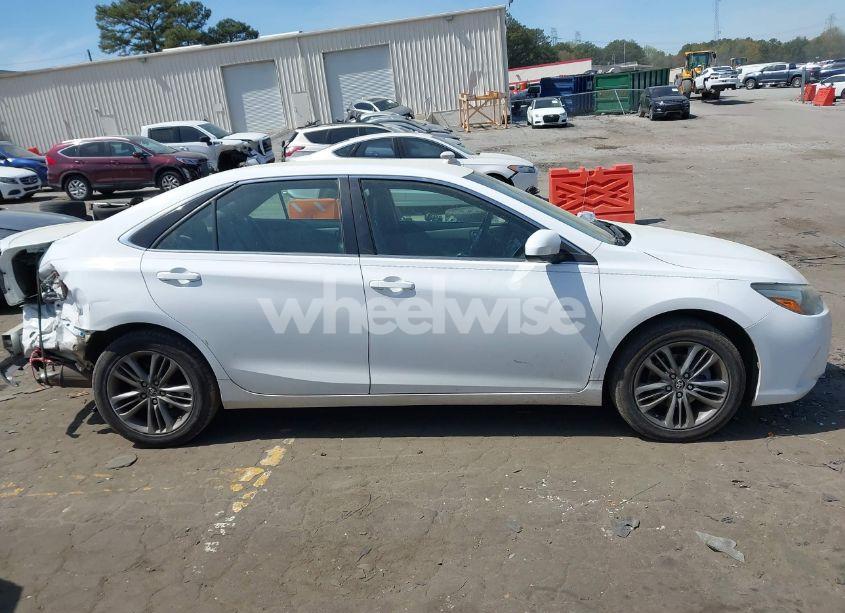 Photo 13 of 2016 Toyota Camry SE (VIN 4T1BF1FK7GU135688)