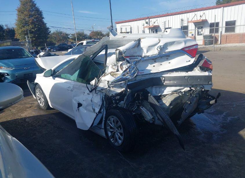 Photo 13 of 2016 Toyota Camry LE (VIN 4T1BF1FK7GU139871)