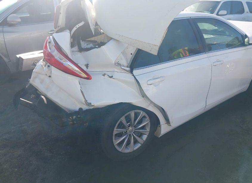 Photo 19 of 2016 Toyota Camry LE (VIN 4T1BF1FK7GU139871)