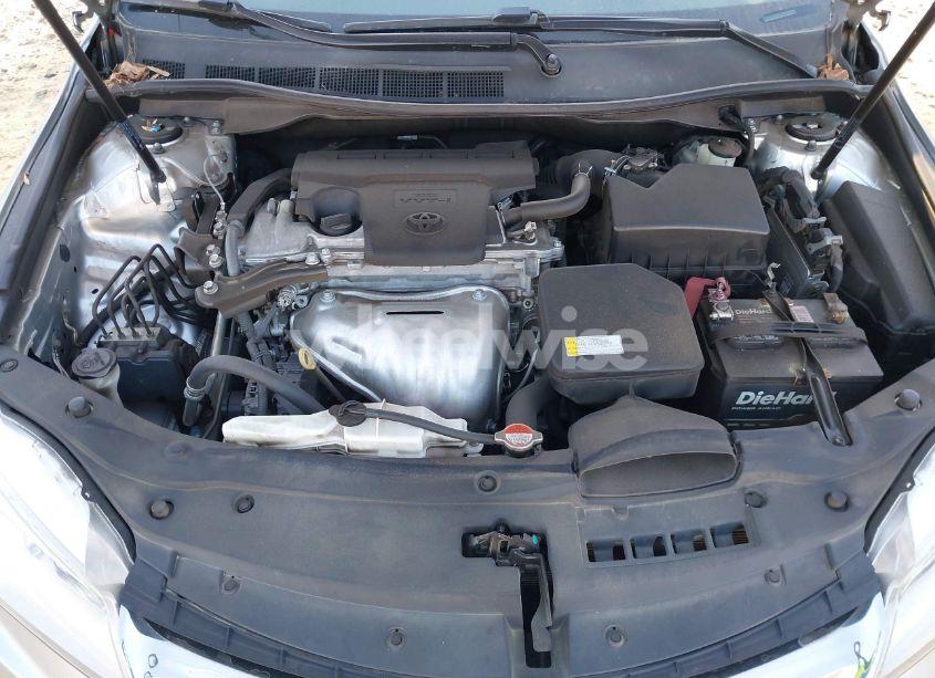 Photo 10 of 2016 Toyota Camry LE (VIN 4T1BF1FK7GU140325)