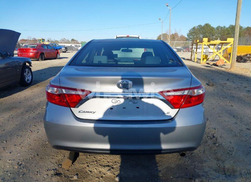 Photo 16 of 2016 Toyota Camry LE (VIN 4T1BF1FK7GU140325)