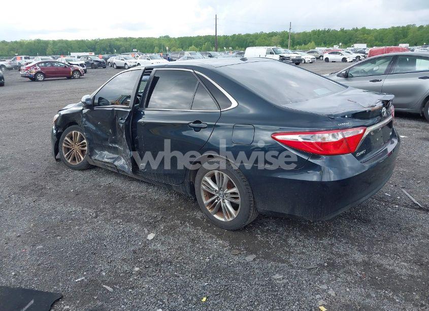 Photo 3 of 2016 Toyota Camry SE (VIN 4T1BF1FK7GU156962)