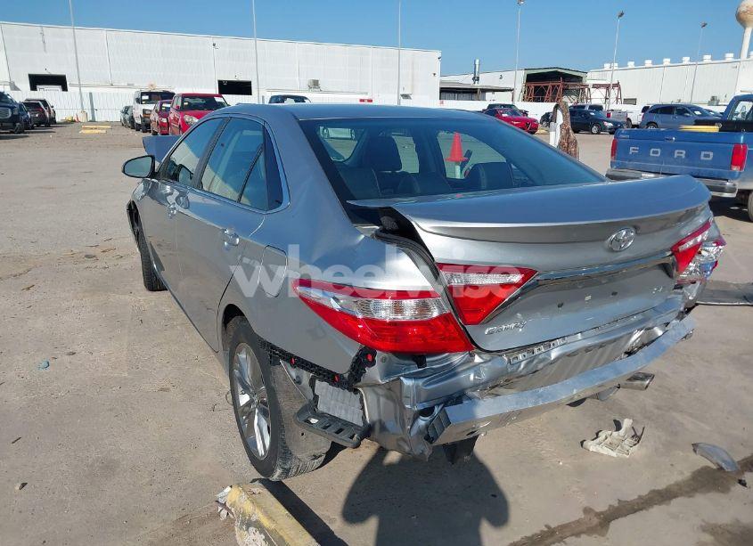 Photo 3 of 2016 Toyota Camry SE (VIN 4T1BF1FK7GU161689)