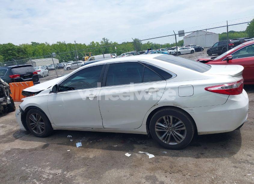 Photo 14 of 2016 Toyota Camry SE (VIN 4T1BF1FK7GU181716)