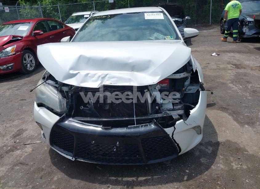 Photo 6 of 2016 Toyota Camry SE (VIN 4T1BF1FK7GU181716)