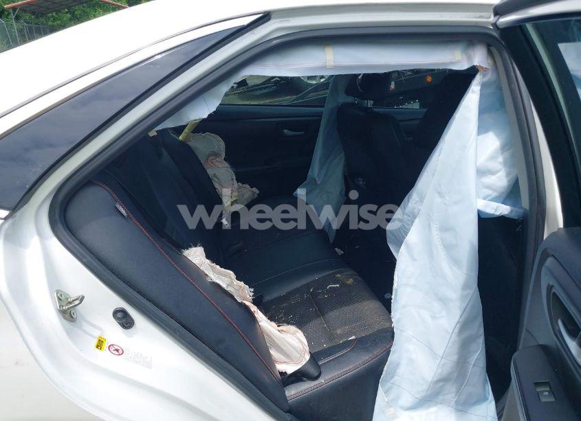 Photo 8 of 2016 Toyota Camry SE (VIN 4T1BF1FK7GU181716)