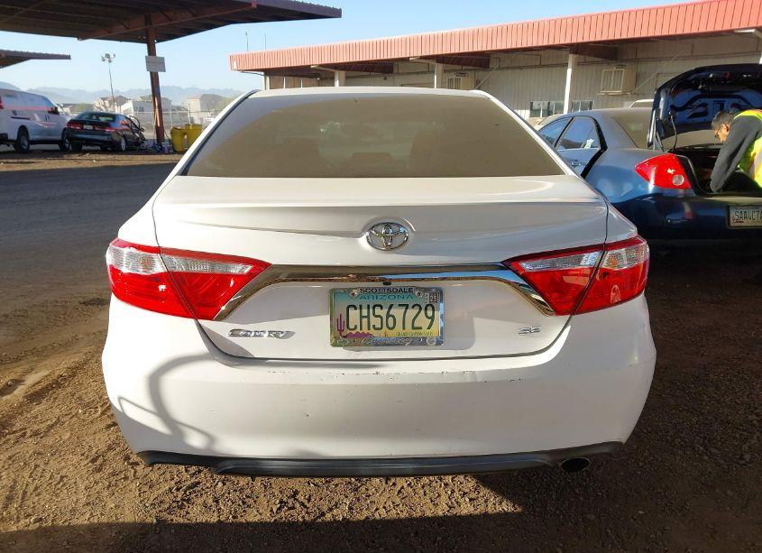 Photo 16 of 2016 Toyota Camry SE (VIN 4T1BF1FK7GU182882)