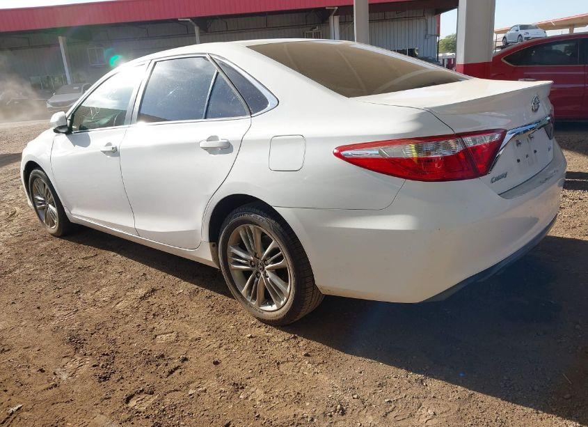 Photo 3 of 2016 Toyota Camry SE (VIN 4T1BF1FK7GU182882)