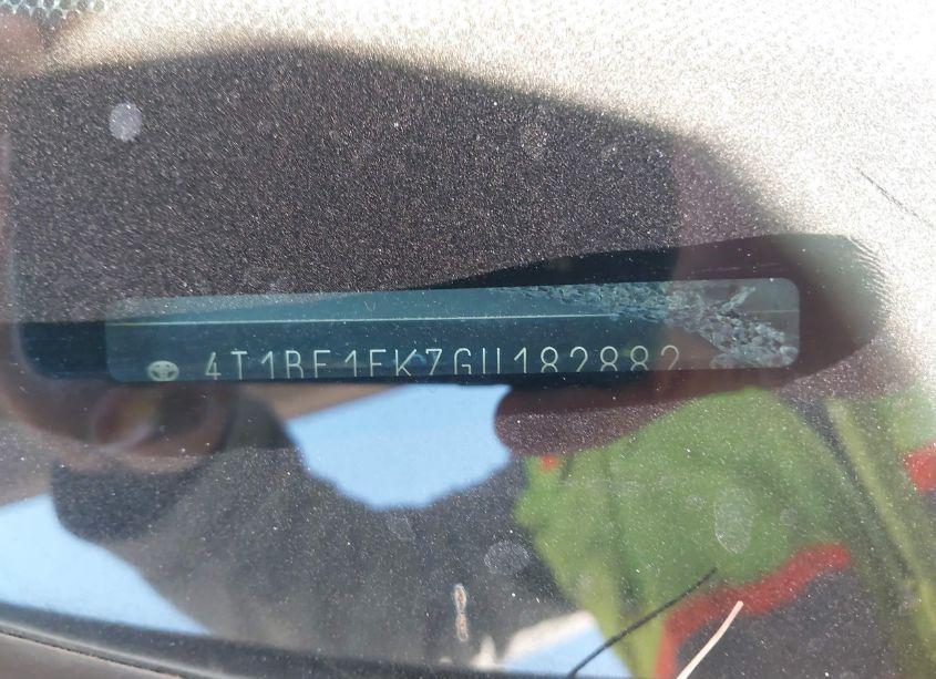 Photo 9 of 2016 Toyota Camry SE (VIN 4T1BF1FK7GU182882)