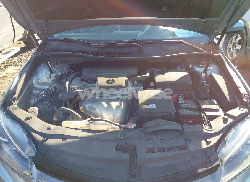 Photo 10 of 2016 Toyota Camry SE (VIN 4T1BF1FK7GU194823)