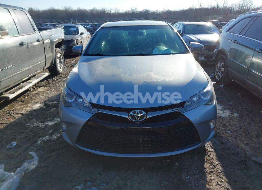 Photo 12 of 2016 Toyota Camry SE (VIN 4T1BF1FK7GU194823)