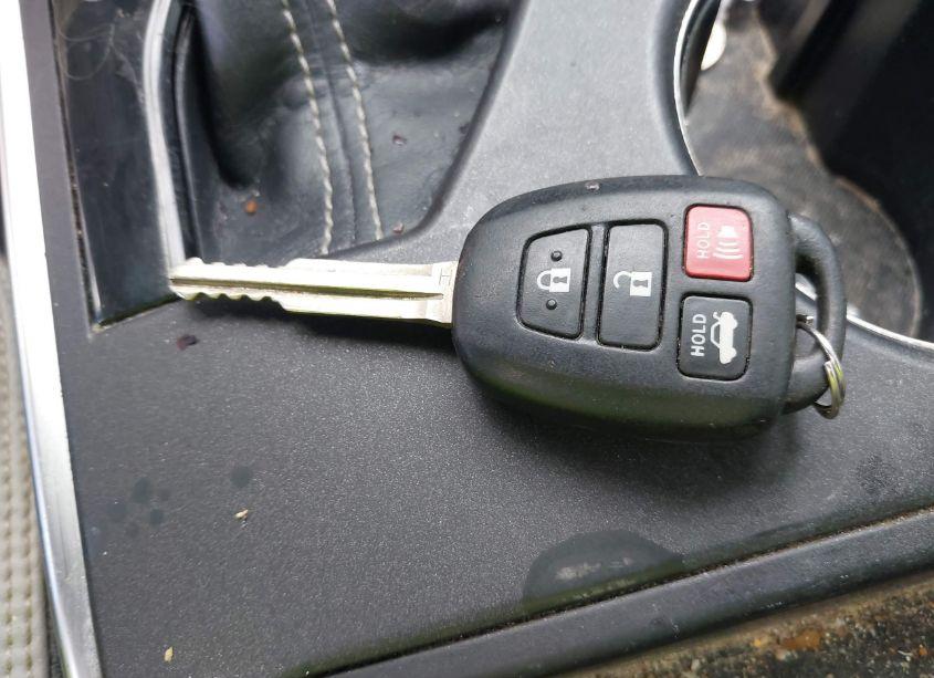 Photo 11 of 2016 Toyota Camry SE (VIN 4T1BF1FK7GU196426)