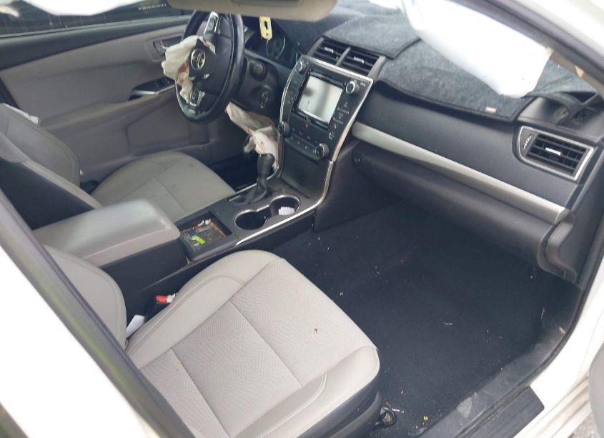 Photo 5 of 2016 Toyota Camry SE (VIN 4T1BF1FK7GU196426)