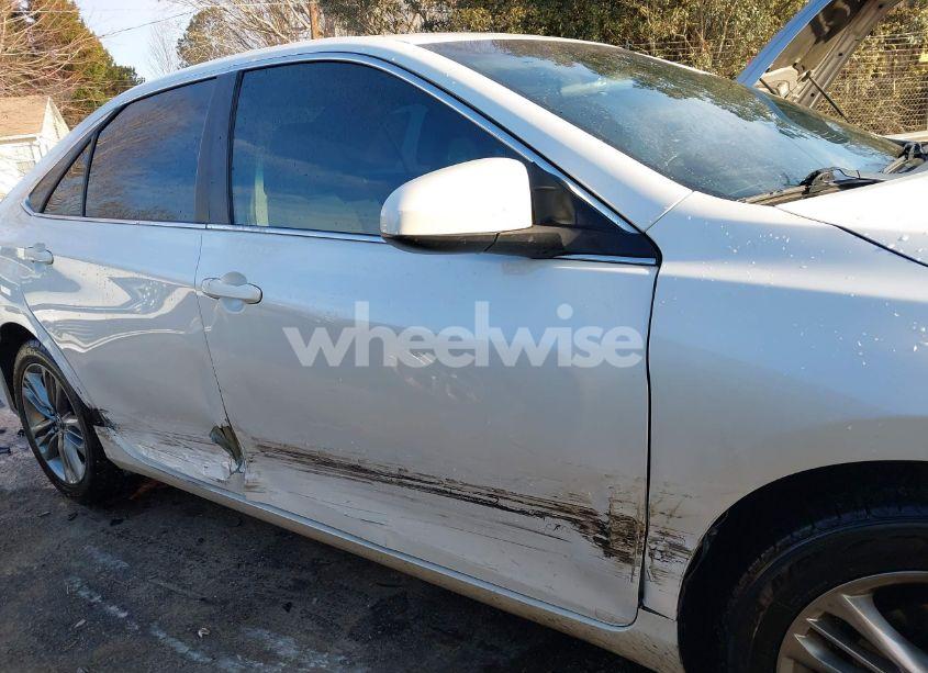 Photo 13 of 2016 Toyota Camry SE (VIN 4T1BF1FK7GU238030)