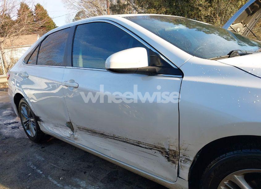 Photo 6 of 2016 Toyota Camry SE (VIN 4T1BF1FK7GU238030)