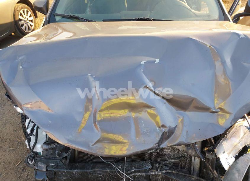 Photo 10 of 2016 Toyota Camry SE (VIN 4T1BF1FK7GU250033)