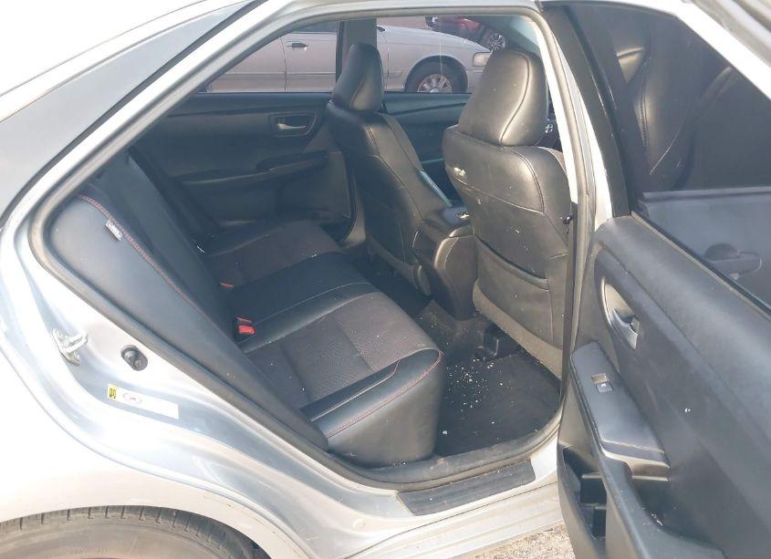 Photo 8 of 2016 Toyota Camry SE (VIN 4T1BF1FK7GU257824)