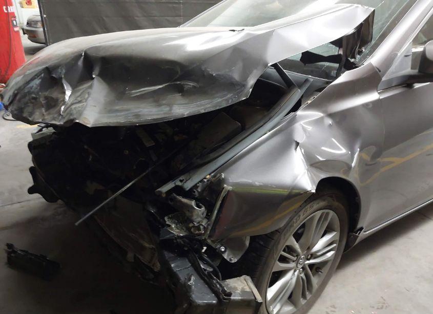 Photo 6 of 2016 Toyota Camry SE (VIN 4T1BF1FK7GU262778)