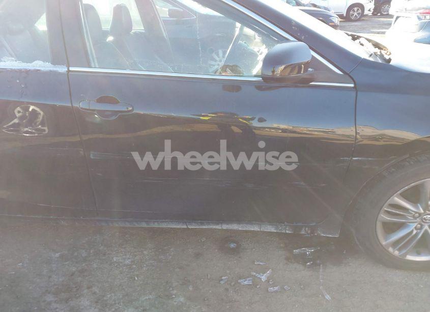 Photo 18 of 2016 Toyota Camry SE (VIN 4T1BF1FK7GU266457)