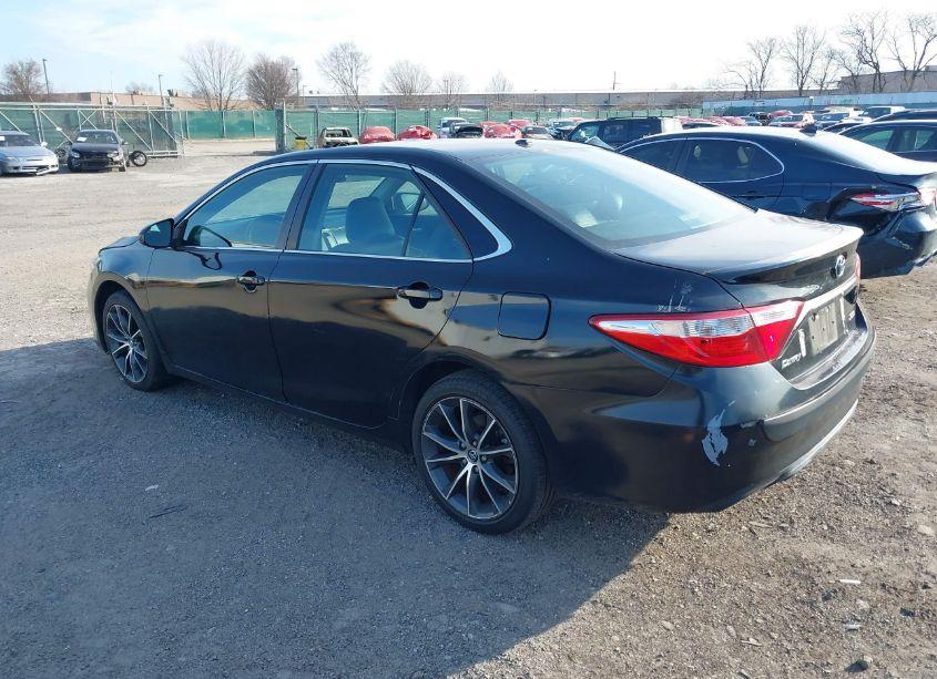 Photo 3 of 2016 Toyota Camry XSE (VIN 4T1BF1FK7GU504856)