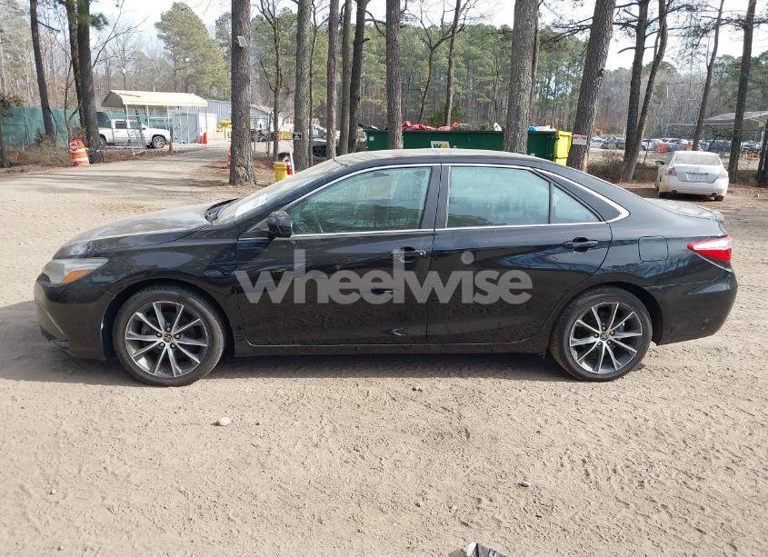 Photo 14 of 2016 Toyota Camry XSE (VIN 4T1BF1FK7GU515212)